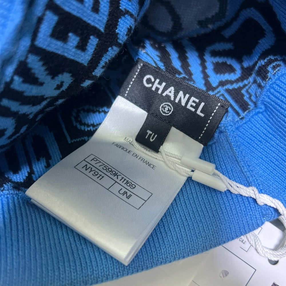 Chanel X Manchester City Beanie NWT - Picture 4 of 7